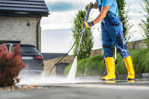 Professional Pressure Washing Services in Carpendale, WV
